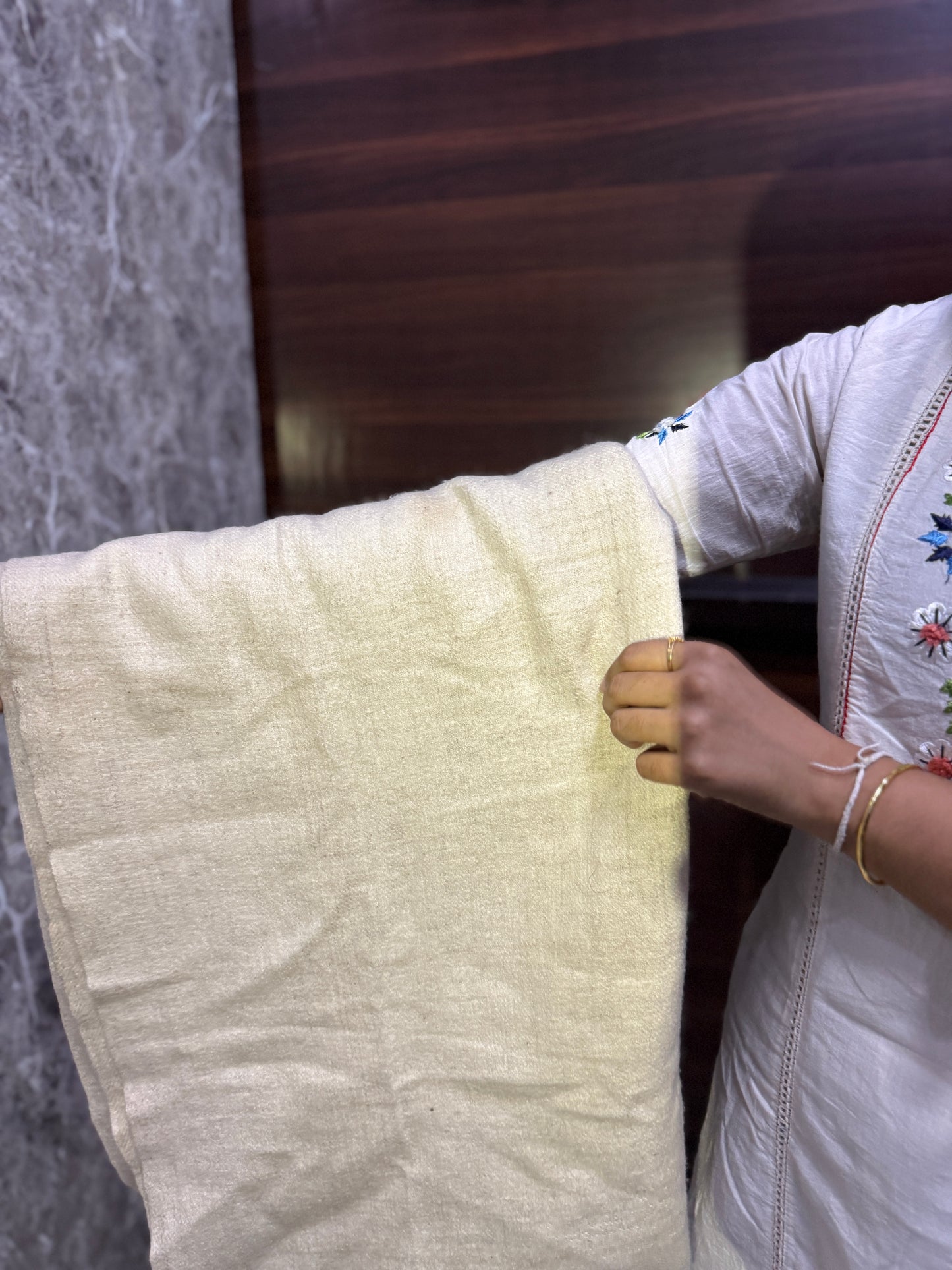Kashmiri Pashmina Shawl